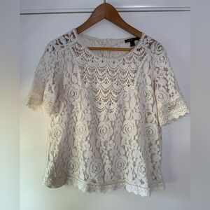 Mango Cream Lace Blouse Short Sleeve Top Button Back Semi-Sheet Size Medium